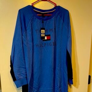 Tommy Hilfiger Blue Logo Sweatshirt